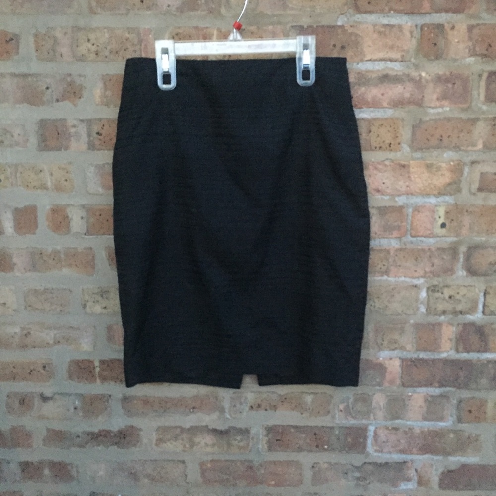 ANN TAYLOR DRESS SKIRT SiZE 6